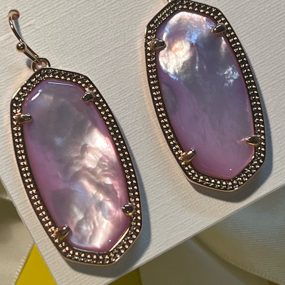 NWT Kendra Scott Elle Earrings Lavender Pearl & Rose Gold Rare & Retired GORG! - Picture 8 of 8